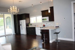 ALL UTILIES PAID beautiful guest studio FOR LADIES ONLY