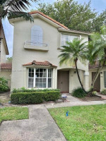 Beautiful 2 Bed, 2/1 Bath Home