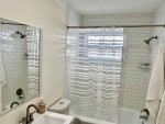 Beautiful 2 Bed, 1 Bath Single Family Home
