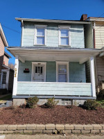 BEAUTIFULLY RENOVATED 5 ROOM SINGLE FAMILY HOUSE