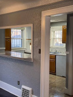 Very Spacious 3BR-Belmot Heart Of city w/HW Flr/D-Pantry-Natural Light