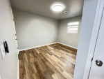 Remodeled 2br, 1ba apartment in a quiet fourplex in midtown Rogers