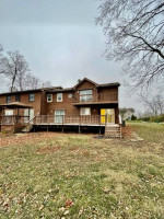 3 Beds 21/2 Bath FOR RENT