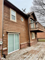 3 Beds 21/2 Bath FOR RENT