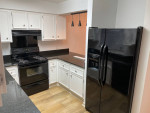 Charming 3BR/3BA Townhouse in Savannah, Available Now!