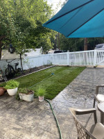 2 bedroom duplex apartment available March 1. Walk to metro