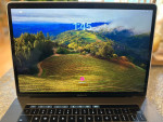 2018 Macbook Pro 15 / 32GB Ram 1TB SSD