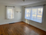 Amazing 3 Bedroom, 1.5 Bathroom house in Midtown near Houseman Field