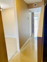 Spacious Townhome, all utilities included!