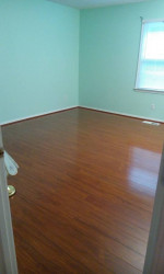 Two bedrooms for Spring sublease in a Hethwood townhouse
