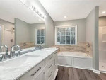 1054 Brandon Ln