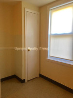 Gorgeous 1Br in Holbrook for May Ht/Hw incl Laundry/Parking