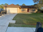 3/2 house 1/4acre porch