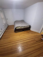 Beautiful Whole House 3-Bedroom & 1-Bathroom for rent