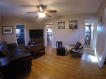 Beautiful Arlington DUPLEX: 2bd+den Fenced yard, porch & parking
