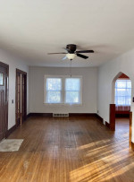Charming modern vintage 3 bed. 1 bath house for rent