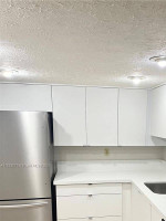 💡 KENDALL LAKES: 2/2 Just Remodeled Kitchen And Updated Rental Are Moving Fa