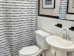 -/*Charming 2 Bedroom Home Near Masters Tournament and Hospitals