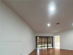 ●► 2/2 Esprit Condo Ii KENDALL: Very Spacious And Updated. Laminated Availab
