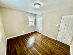 1033 BENTON ST