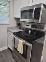 HUGE SAVING WITH FLASH SALE! FREE MARCH RENT & WAIVED $200 ADMIN FEE!