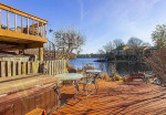 4BR Waterfront living Lake Thoreau