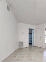 ●► 2/2 Adagio 1St Add This Lovely 2/2 Townhome In Available Asap HAMMOCKS: