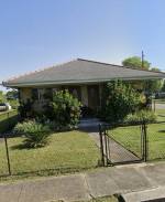 Very Nice, Renovated 3 Bdrm Half Double in the 9th Ward