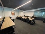 3 MONTHS FREE COWORKING DESK