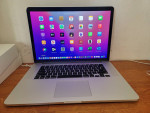 Macbook Pro 13 inch display Intel i5 2.5Ghz/8GRAM/256G SSD/DVDRW