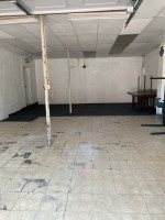Commercial/ Industrial rental w/ bay door