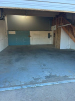 Shop for rent