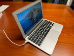 MacBook Air (11-inch, Mid 2012)