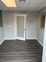 Beautifully renovated commercial space