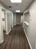 Beautifully renovated commercial space