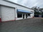 1200 sqft Warehouse Bay - Off Bayshore & Crosstown
