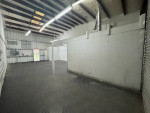1200 sqft Warehouse Bay - Off Bayshore & Crosstown