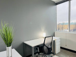 MOVE IN READY TEAM SPACE AT UNBEATABLE PRICE!