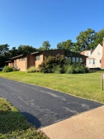 Great Location, Individual Offices Downtown Kirkwood