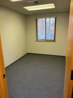 Great Location, Individual Offices Downtown Kirkwood