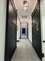 SALON SUITE RENT