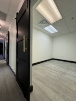 SALON SUITE RENT