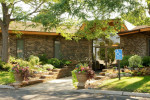 AVAILABLE OFFICE SPACE FOR LEASE  From 440sf to 935sf
