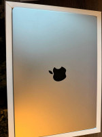 2021 M1 Max 32GB, 512 GB  14" Macbook Pro