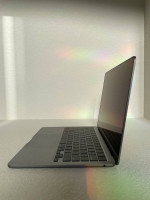 Apple MacBook Air 13.6" (256GB SSD, M2, 8GB) Laptop - Space Grey