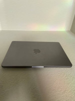 Apple MacBook Air 13.6" (256GB SSD, M2, 8GB) Laptop - Space Grey