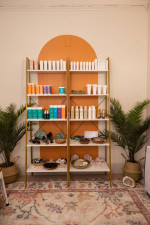Coolidge Corner Sublet in Spa - energy healers + lash techs