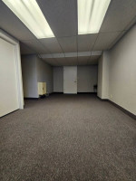 Great office in Fairview Park!