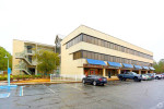 HAIR SALON SPACE AVAILABLE FOR LEASE ***TURNKEY W/ SHAMPOO BOWLS***