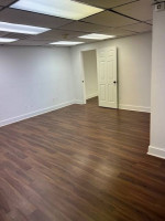 OFFICE / RETAIL FOR LEASE NEAR I-264 *** ALL UTILITIES INCLUDED ***